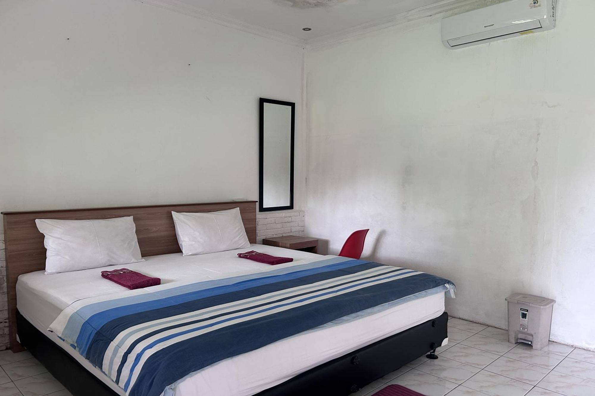 Carla Garden Hotel Yogyakarta Exterior photo